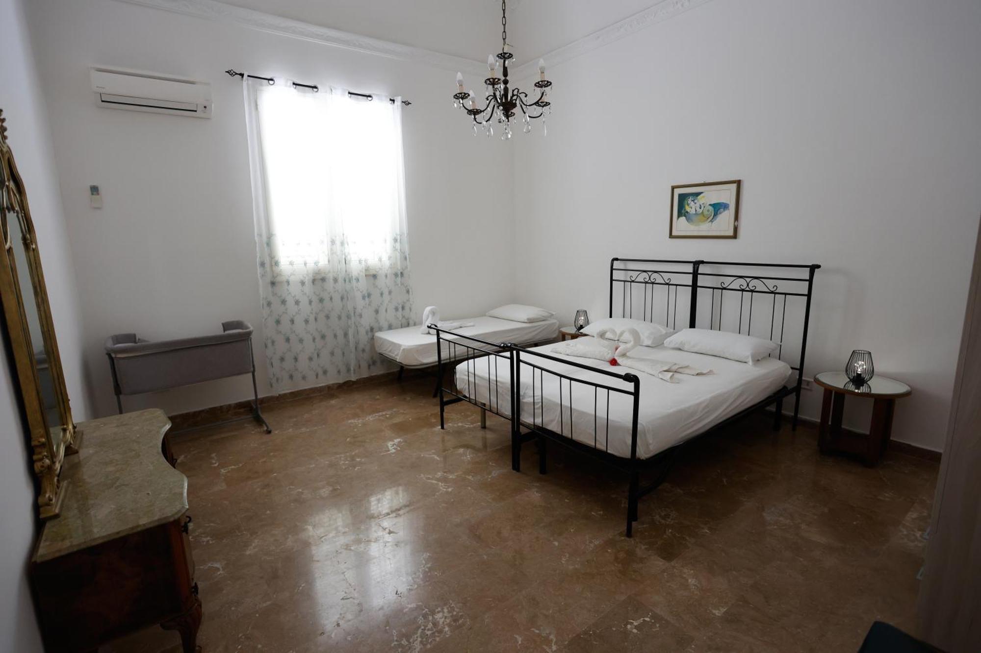 Villa Alloro 彼得罗西诺 外观 照片